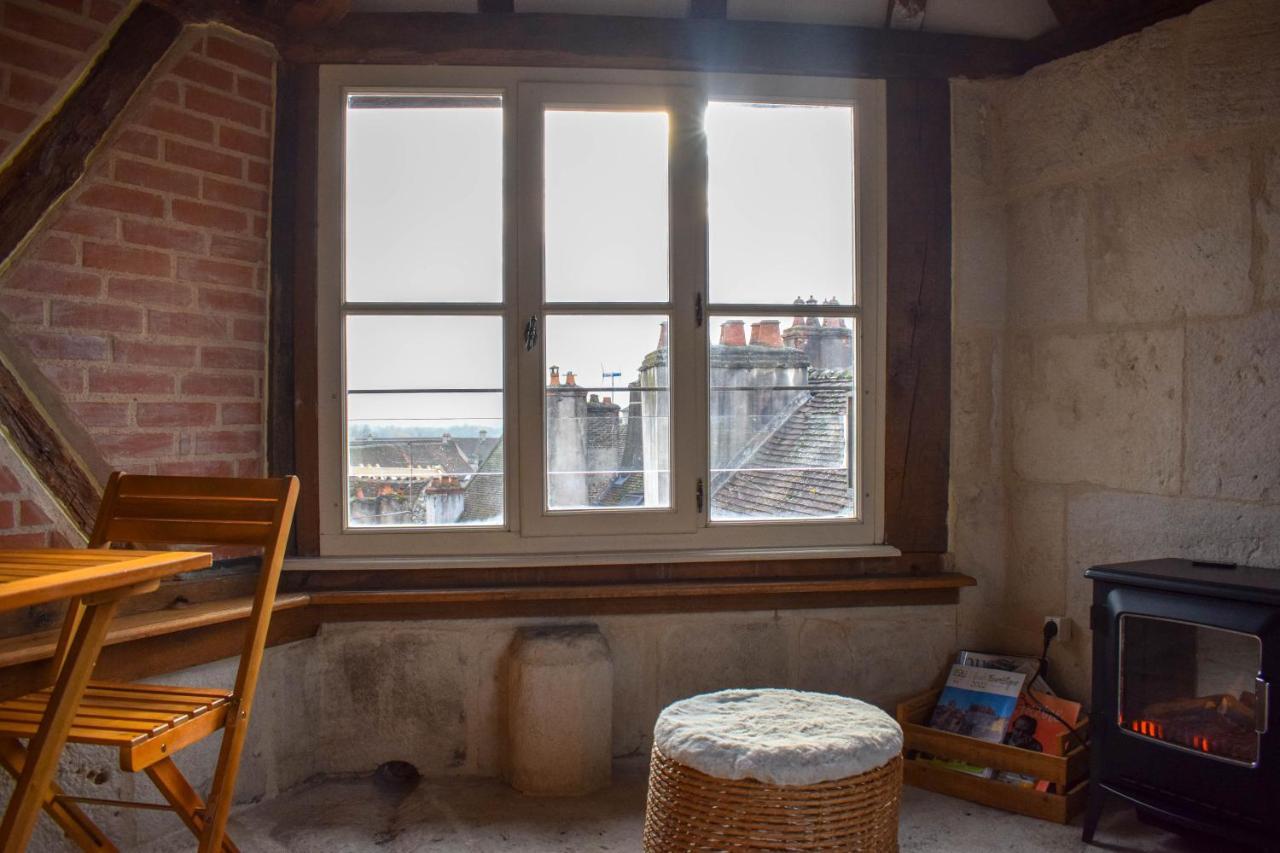Appartement Classe "La Tour" Dole Eksteriør bilde